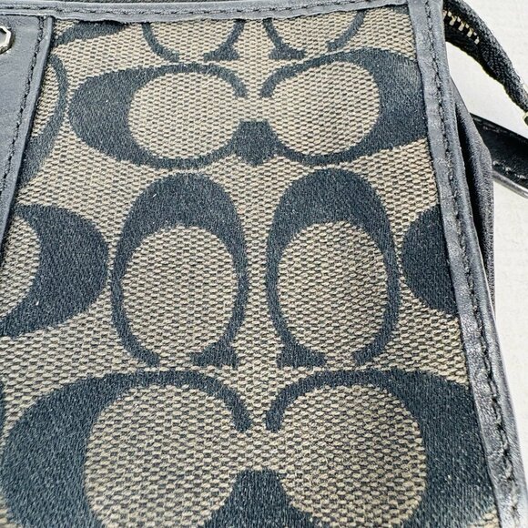 Coach Signature Jacquard Black Leather Trim 8"x4.5" Zip Pouch Wristlet Clutch - Picture 12 of 14